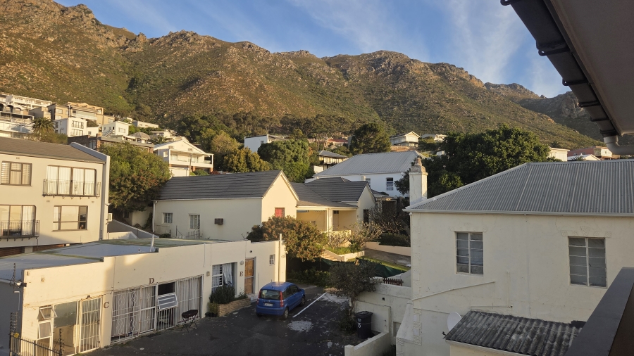 2 Bedroom Property for Sale in Gordons Bay Village Western Cape